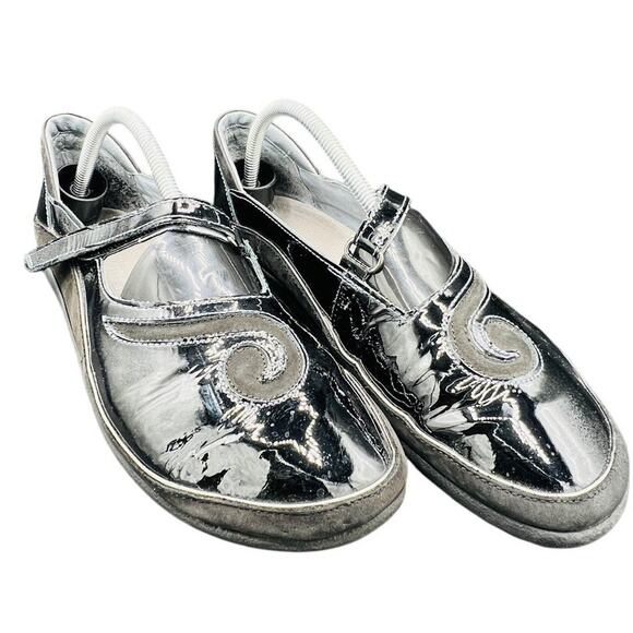 Naot Shoes - ✨ Naot Mary Jane Slingback Silver Swirl Leather Shoes Women’s 41 Comfort Arch